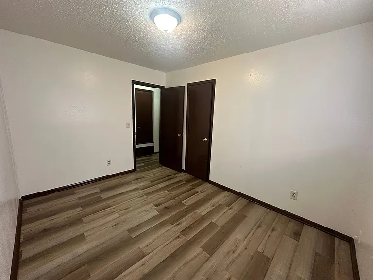 321 W Michael Dr — Photo 25