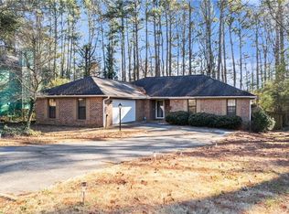 5975 Great Oaks Dr, Lithonia, GA 30058