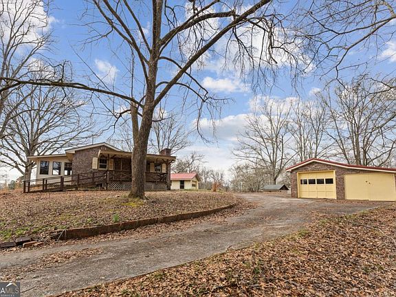 3rd image of 5825 Vaughn Rd