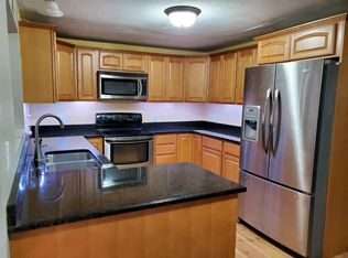 49 Grey Rock Rd, Bedford, NH 03110