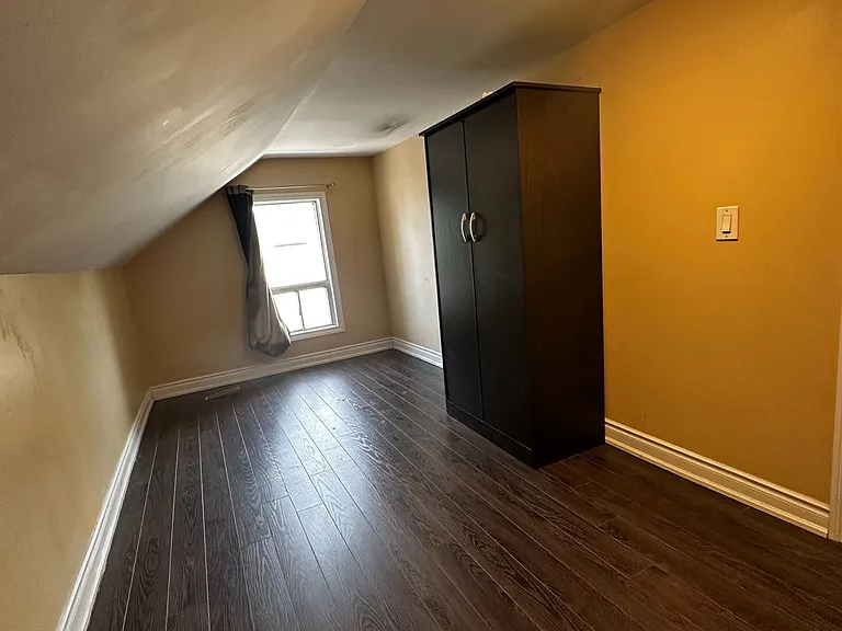 350 Eulalie Ave — Photo 18