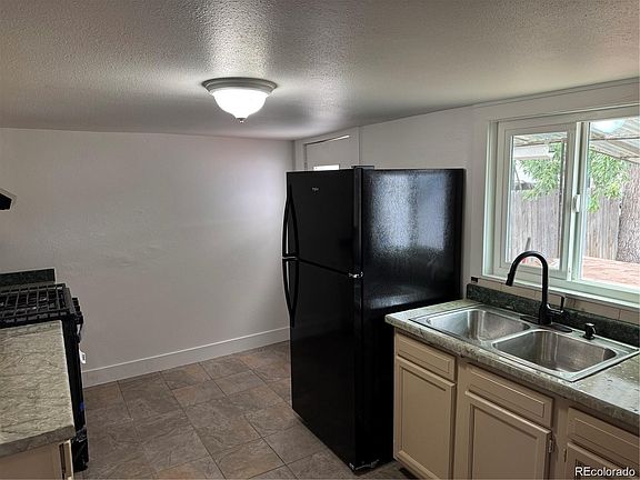 5th image of 4807 Clayton Street