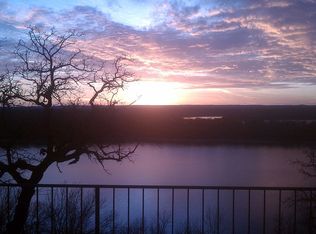 293 Ridgeline Dr, Chico, TX 76431