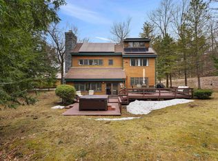 42 Roaring Brook Rd, Killington, VT 05751