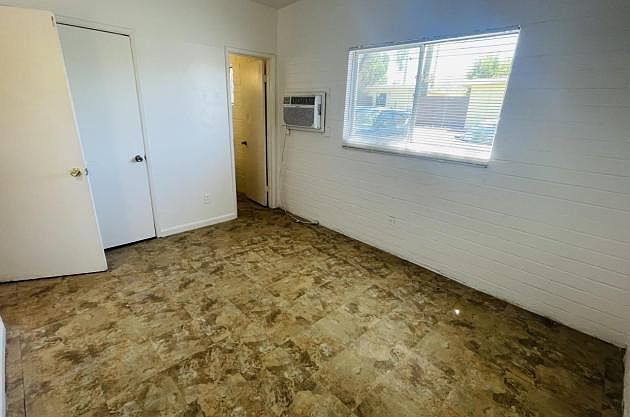 2nd image of 2750 N Balboa Ave #4107