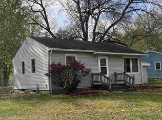 200 Oliver St, Charles City, IA 50616