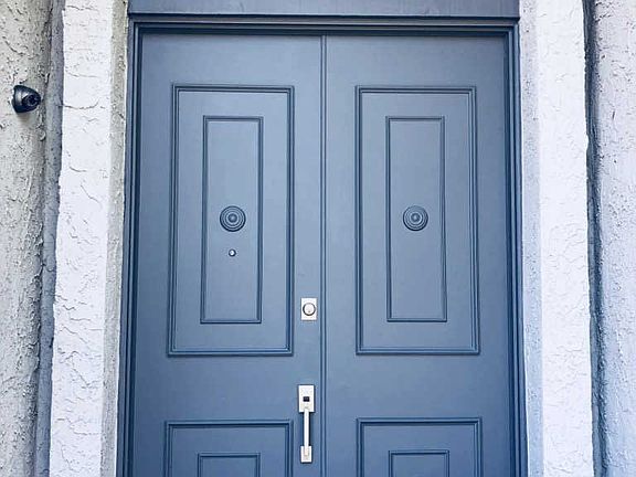 3rd image of 18118 Miranda St
