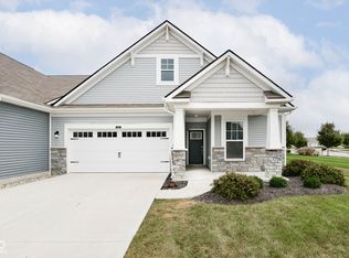 6582 Giles Blvd, Whitestown, IN 46075