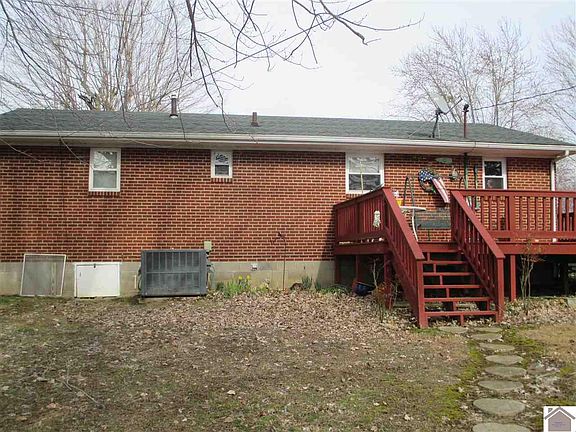 3rd image of 213 Knob St