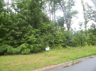 558 Preston Place Ct, Carrollton, GA 30117