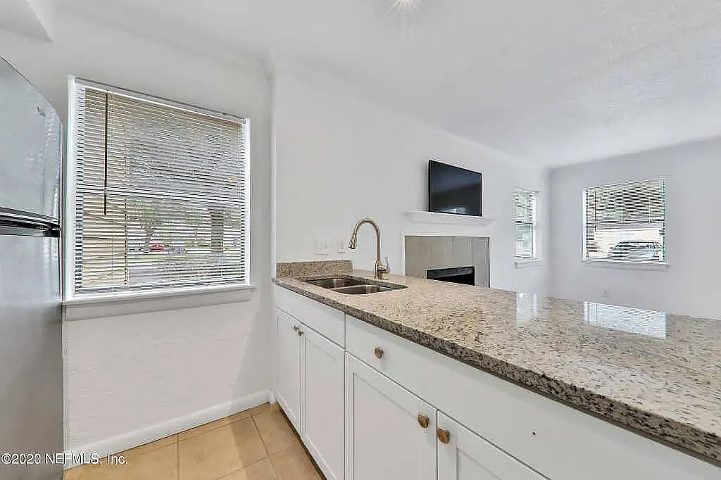 1 bed, 463 sqft, $1,395 — Photo 4