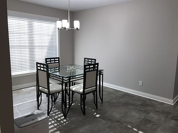 5th image of 574 S Kasper Dr