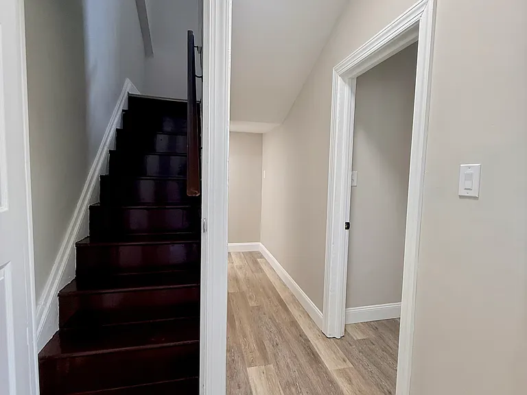 248 Greenwich St — Photo 12