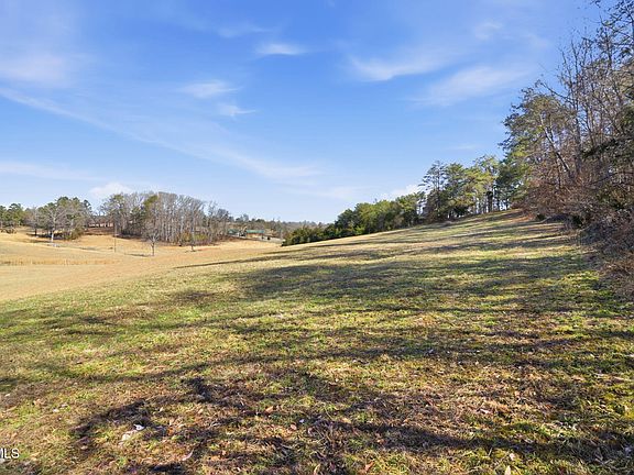 4th image of 1470 Snake Hollow Rd