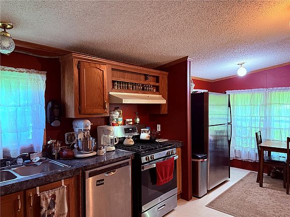 4th image of 4972 Wixon Rd