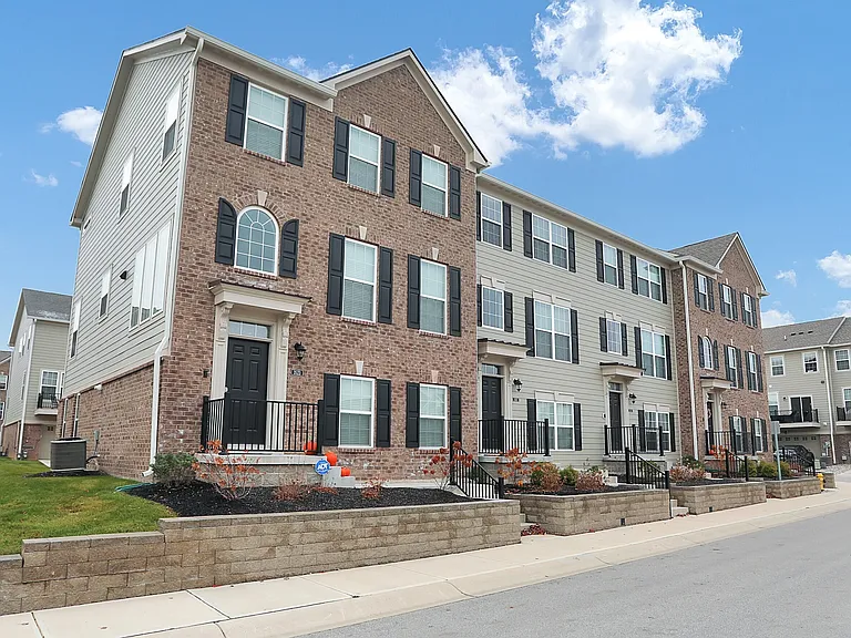 3517 Buckner Dr — Photo 1