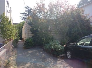 7310 47th Ave SW, Seattle, WA 98136