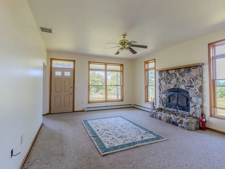 11225 S Leelanau Hwy — Photo 4