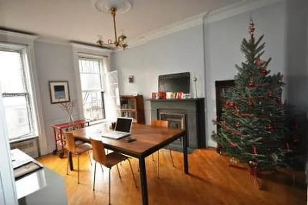 Rented by Corcoran | media 17