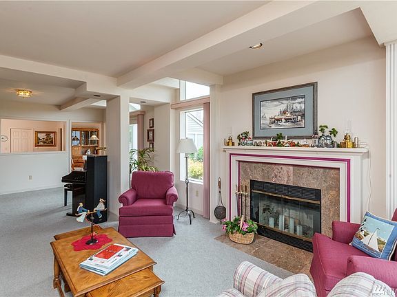 4th image of 231 Windrose Dr