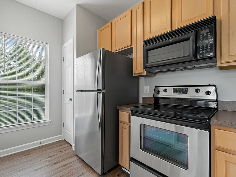 42496 Mayflower Ter #302 — Photo 9