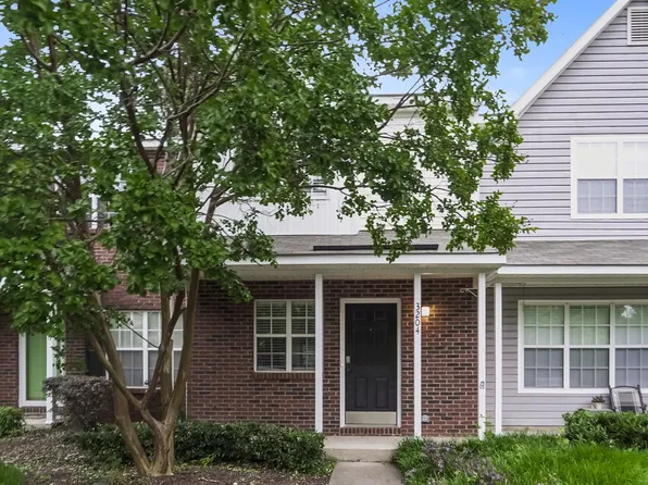 3204 Summercroft Ln, Charlotte, NC 28269
