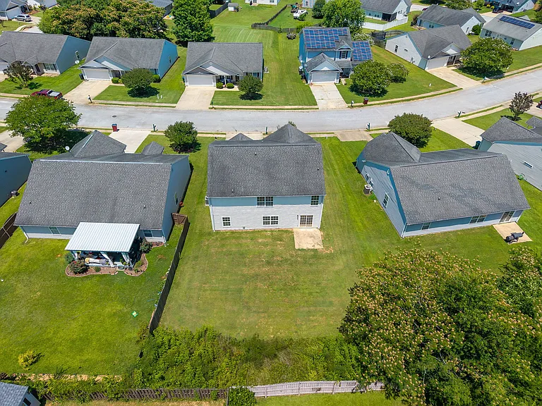 414 Bentridge Dr — Photo 12