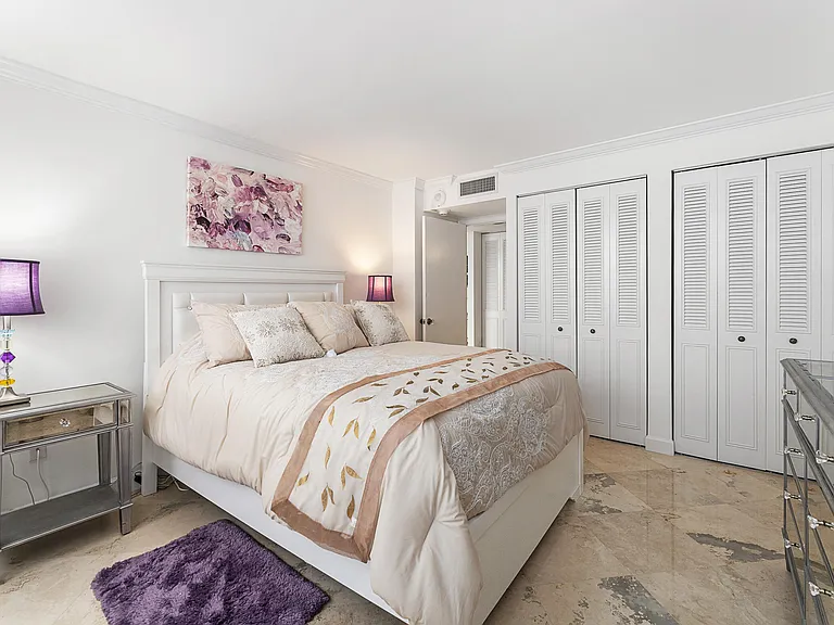 5600 N Flagler Dr #605 — Photo 13
