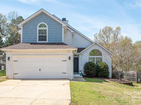 7343 Rock Island Rd, Charlotte, NC 28278