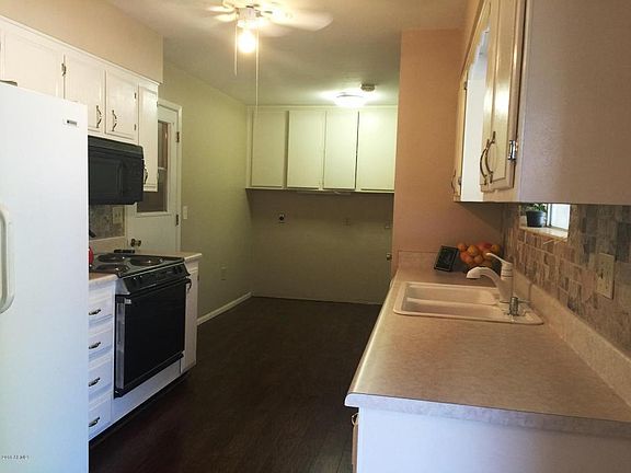 4th image of 10758 W Saratoga Cir