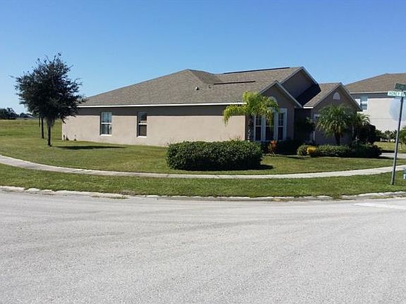 3rd image of 303 Squires Grove Dr