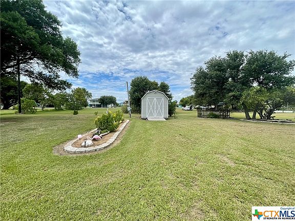 3rd image of 574 Swallow Dr