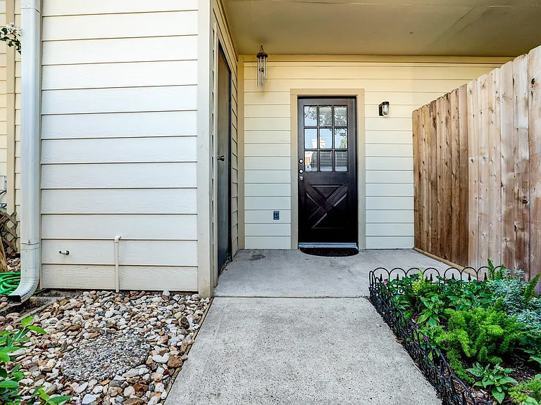 1881 Bering Dr #12 — Photo 19