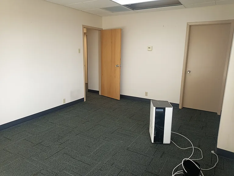 412 W Center St #305 — Photo 13