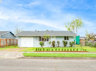 3430 E St, Springfield, OR 97478