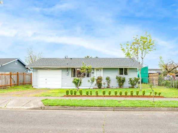 3430 E St, Springfield, OR 97478