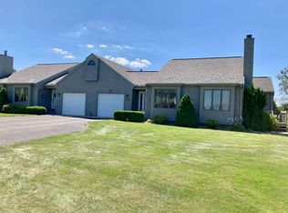 6341 Ridge Dr UNIT 25, Benzonia, MI 49616