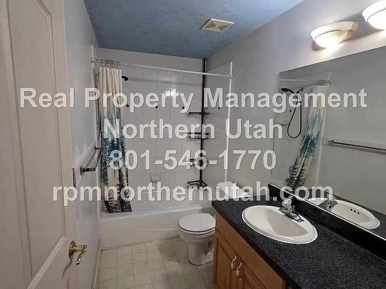 2784 S 850 W — Photo 12