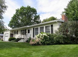 19 Hillcrest Ln, Barre, VT 05641