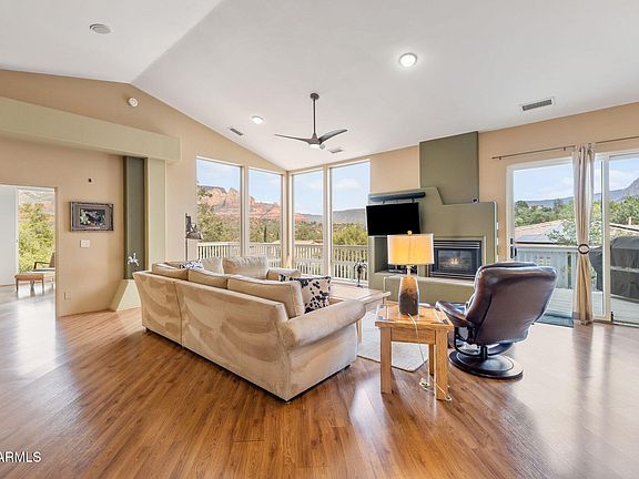 5th image of 190 ROLLING HILLS Road