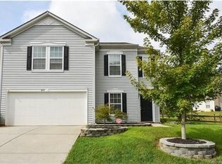 8015 Ponderosa Pine Ln, Charlotte, NC 28215