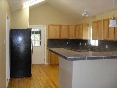 319 N 3rd St, Uvalde, TX, 78801