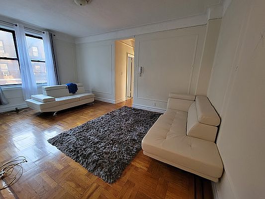 1st image of 3230 93rd St #B1