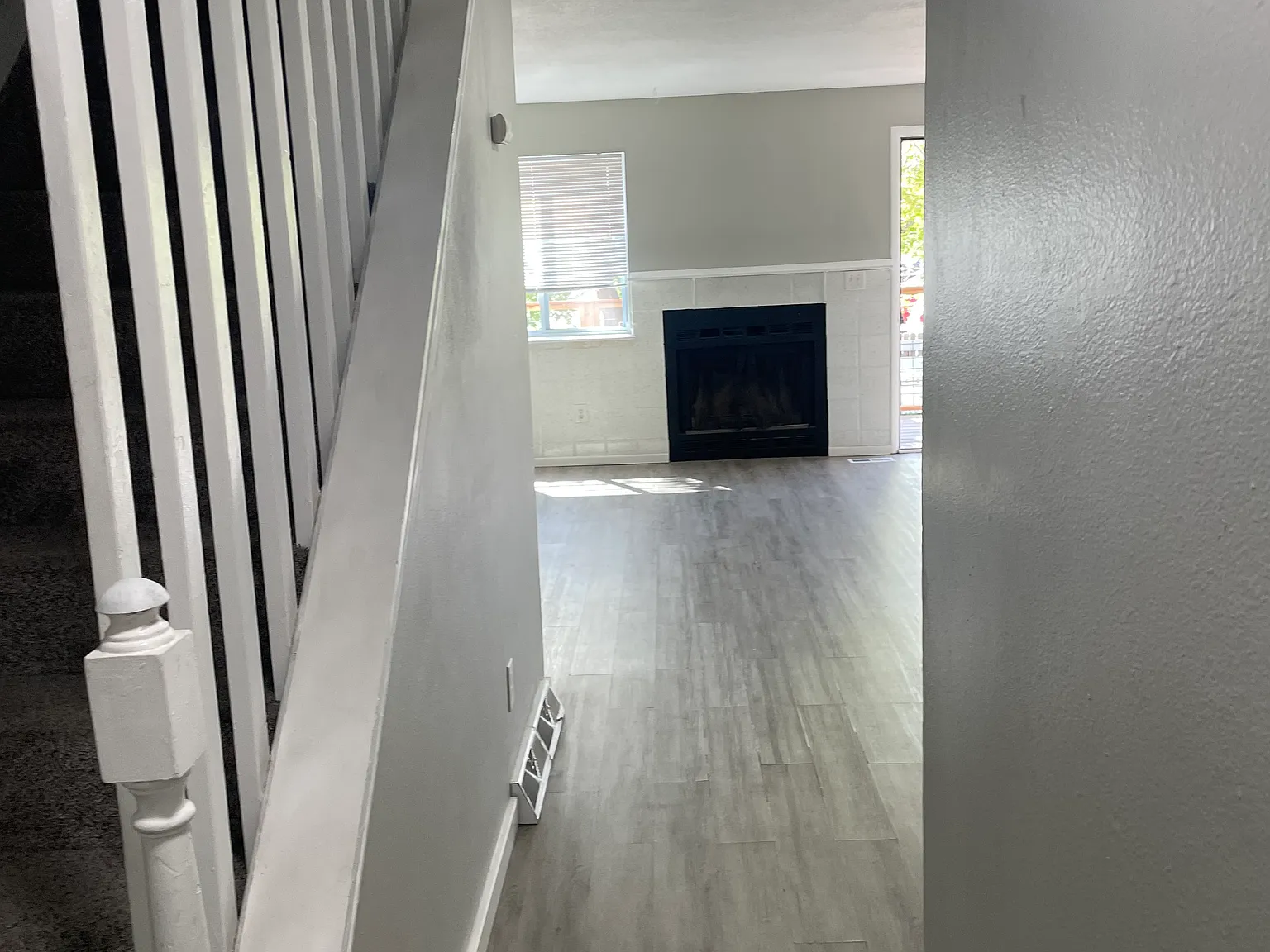 3 bed, 1.5 bath, 1500 sqft, $2,600 — Photo 4
