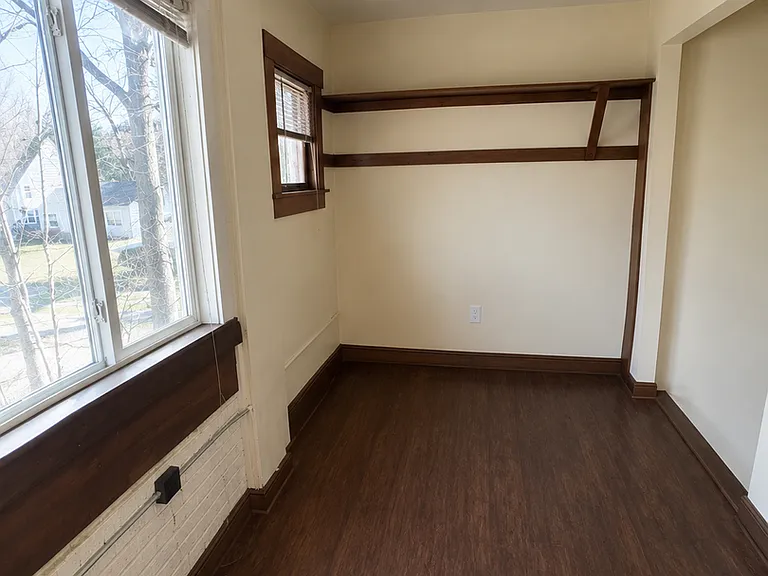 1017 Vine St — Photo 22