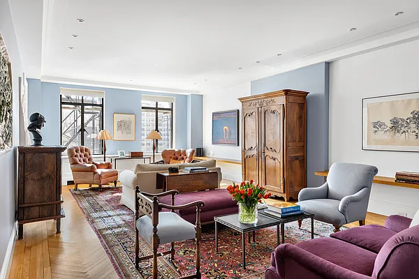 Sold by Compass | media 1