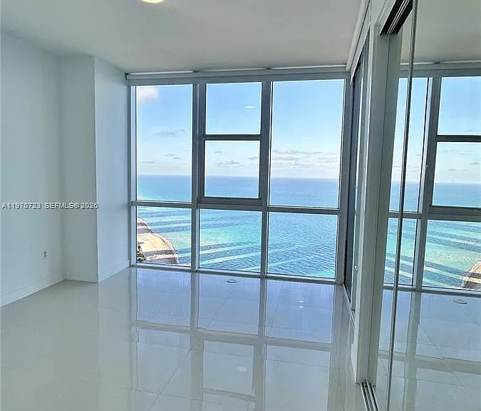 18201 Collins Ave #4808 — Photo 14