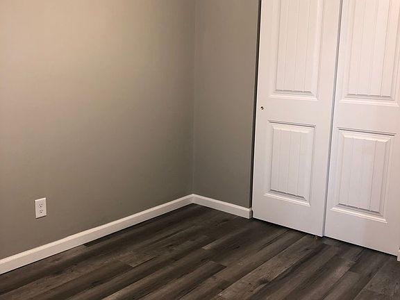 3rd image of 321 Annie Ave #B