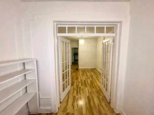 839 Putnam Avenue — Photo 4