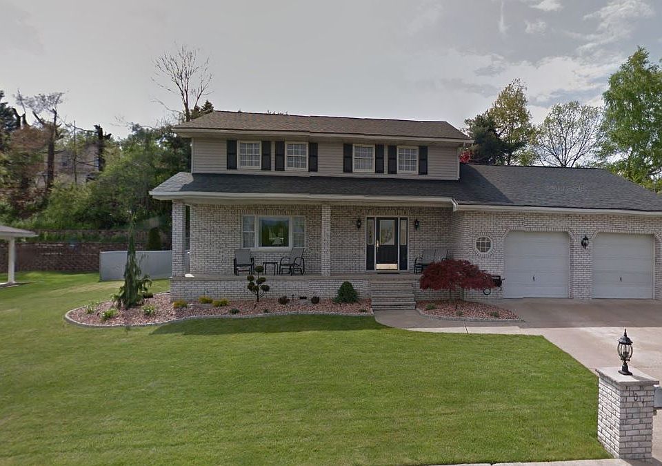 1st image of 104 Tamara Dr